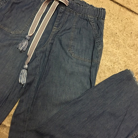 Pants - Picture 7 of 10